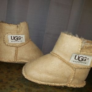 UGG BABY BOOTS